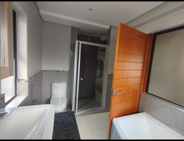 3 BEDROOM TOWNHOUSE FOR SALE IN MONTANA